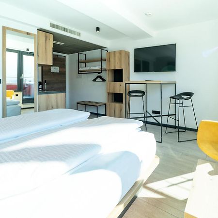 B&B Hotel Albstadt-Hbf 外观 照片