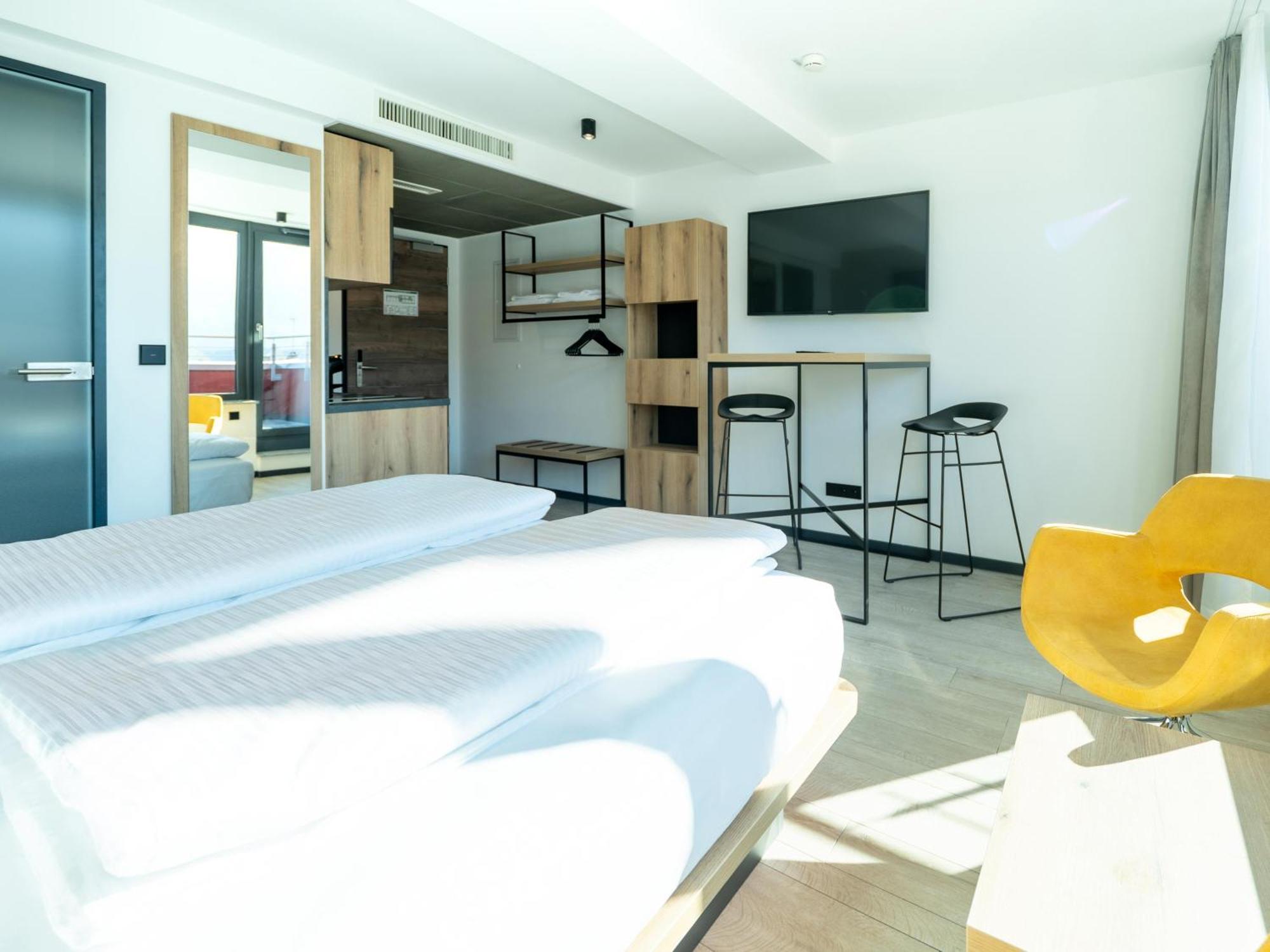 B&B Hotel Albstadt-Hbf 外观 照片