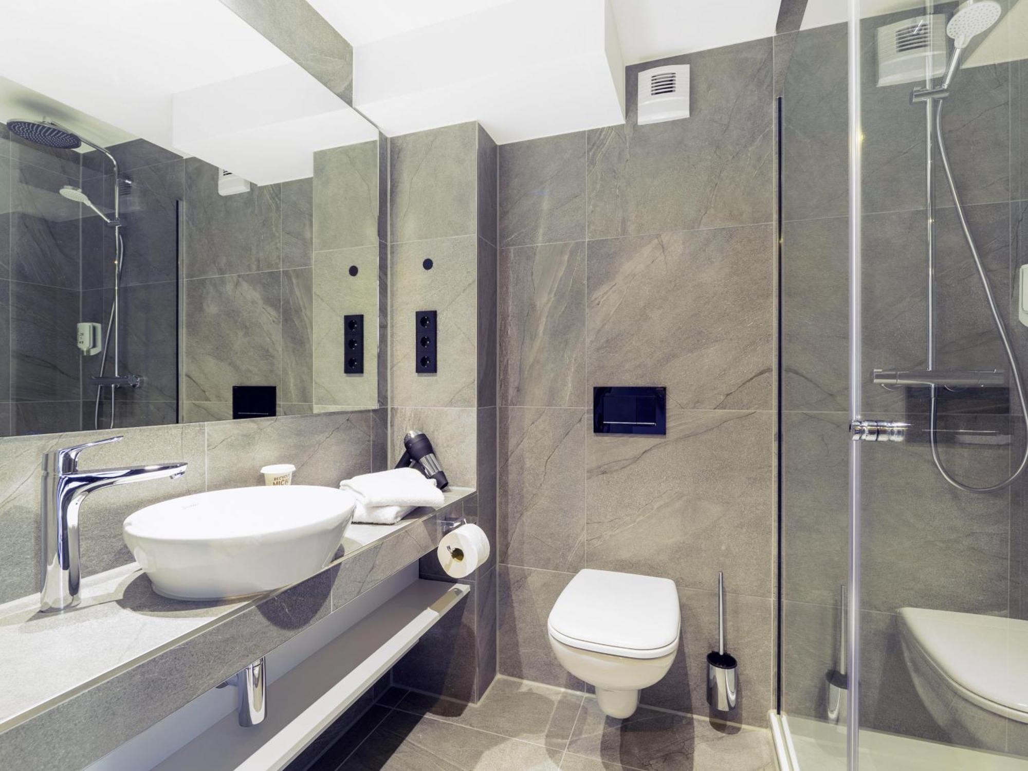 B&B Hotel Albstadt-Hbf 外观 照片